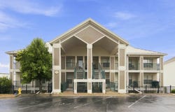 115 Upper Emerald Bay Circle, Hollister, MO 65672