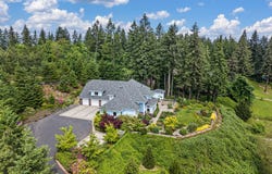 34394 Deerwood Dr, Eugene, OR 97405