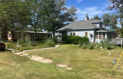 112 Stockwell, Pukwana, SD 57370