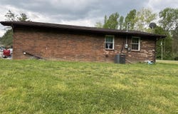 212 N 5th Street, Williamsburg, KY 40769