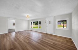207 E North Street, Heyworth, IL 61745