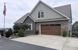 10 Pointe Drive, Morgantown, WV 26508