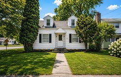 235 Peirson Ave, Newark, NY 14513