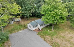 6 Ridgewood Drive, Bow, NH 03304