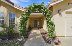 1914 Theresa Avenue, Hanford, CA 93230
