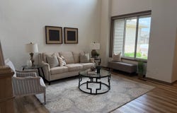 1605 S Meadowland Ave, Sioux Falls, SD 57106