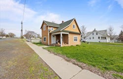 506 N I St, Lind, WA 99341