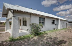800 N Summer St, Marfa, TX 79843