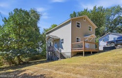 403 Beaver Circle Drive, Anderson, MO 64831