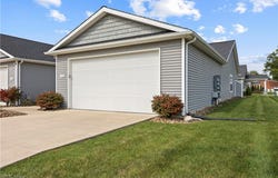 132 Acorn Lane, Elyria, OH 44035
