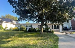 409 E 7th Street, Trenton, MO 64683