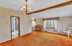 208 Center St, Daugherty Twp, PA 15066