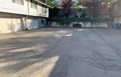 1761 E FORT UNION Blvd, Cottonwood Heights, UT 84121