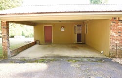 260 N Riverside Dr, Hamilton, AL 35570