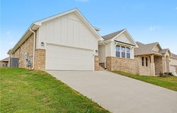 1150 Garrett Lane, Centerton, AR 72719