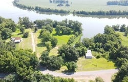 159 Oak Harbor Road, Ferriday, LA 71334