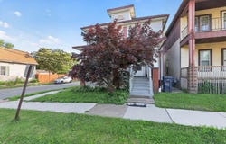 67 E Pleasant St, River Rouge, MI 48218