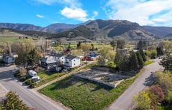 4th St, Lava Hot Springs, ID 83246