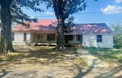 150 Floyd Road, Pangburn, AR 72121