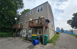 1922 W 36th Avenue, Kansas City, KS 66103