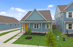 112 Cherry Blossom Ln, Taylor, TX 76574
