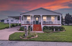 10054 COLLINGWOOD Avenue, DADE CITY, FL 33525