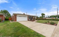 28987 James Drive, Warren, MI 48092