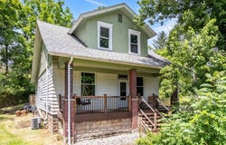 327 Marzolf Road, Shaler, PA 15209