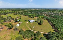 28000 Eugene E Ladner Road, Perkinston, MS 39573
