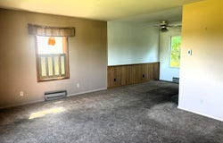 13399 Riverside Drive, Constantine, MI 49042