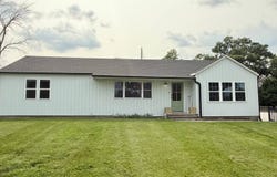 604 S 25th St, Bethany, MO 64424