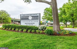 1300 ARMY NAVY Drive, ARLINGTON, VA 22202
