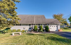 20 Meadowbrook Drive, Kingston, NY 12401