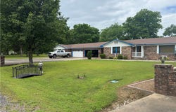 175 County Road 2733, London, AR 72847