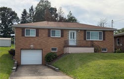 113 Starkey Boulevard, Wintersville, OH 43953