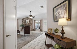 7808 Forest Path, Live Oak, TX 78233
