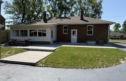 708 Upton Avenue, Springfield, MI 49037