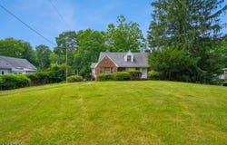 321 Saint Cloud Ave, West Orange Twp., NJ 07052-2517
