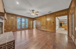 205 William Wallace Drive, Burleson, TX 76028