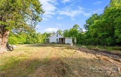 657 Lawrence Greene Road, Deep Gap, NC 28618