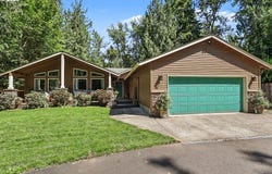19368 SE SUMMERTIME Dr, Sandy, OR 97055