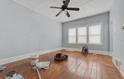 1125 E Clarke St, Milwaukee, WI 53212
