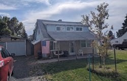 153 S Roanoke Ave, Hines, OR 97738