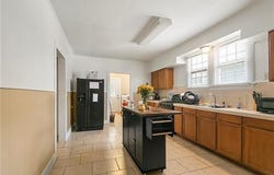 530-530 1/2 AVENUE D, Westwego, LA 70094