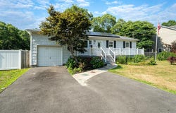 51 Hampton Avenue, Mastic, NY 11950