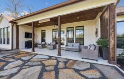 207 Colonial Drive, Mabank, TX 75156
