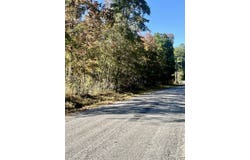 Saint Julian Drive, Cross, SC 29436