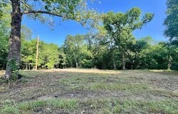 Adams Run, Douglas, GA 31533