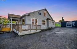 692 JEFFERSON St, Eugene, OR 97402