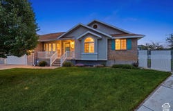 1761 W 500 N, West Point, UT 84015